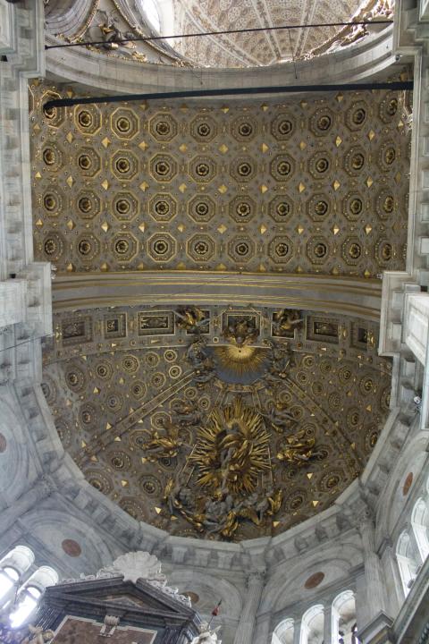 stucchi Duomo di Como