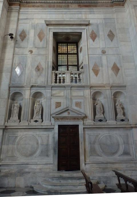 transetto duomo Como