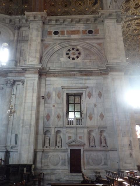 transetto duomo Como