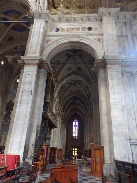 transetto duomo Como
